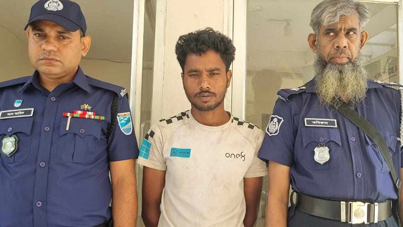 মির্জাপুরে মেয়েকে ধর্ষণের অভিযোগে বাবা গ্রেপ্তার